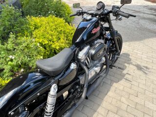 Harley-Davidson Sportster 883