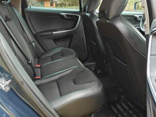 Volvo XC60 Momentum AWD MY15 2.4 D4 133kW