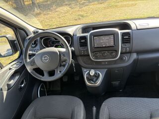 Opel Vivaro Combi L2H1 2,9T 1.6 BiTurbo CDTI 107kW
