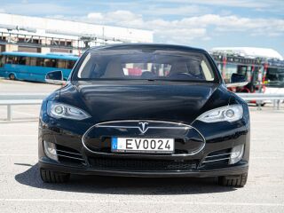 Tesla Model S 85D 270kW 270kW
