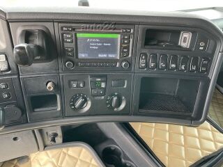 Scania R490
