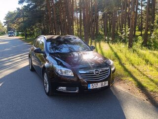 Opel Insignia Sports Tourer Turbo SW 4x4 2.0 184kW