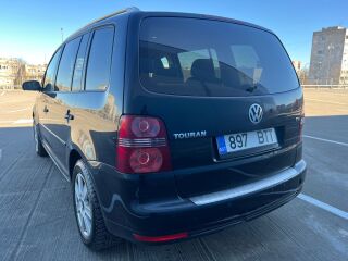 Volkswagen Touran 1.4 103kW