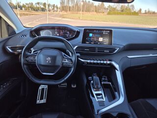 Peugeot 5008 Crossway BlueHDi 1.5 96kW