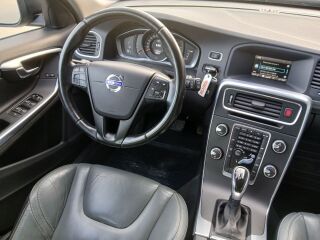 Volvo V60 D2 2.0 TDI 88kW