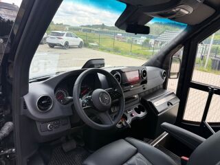 Mercedes-Benz Sprinter 519 XXXL LED 2.0 R 4 140kW
