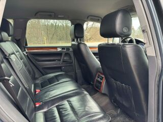 Volkswagen Touareg 2.5 128kW