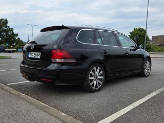 Volkswagen Golf 1.6 77кВ