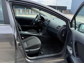 Toyota Avensis 1.8 108kW