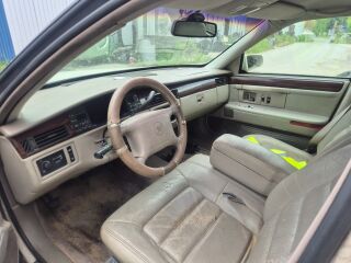 Cadillac DeVille 4.6 205kW