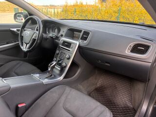 Volvo V60 1.6 D2 Facelift Economy Led 84kW