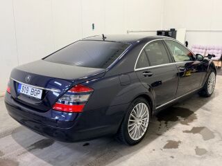 Mercedes-Benz S 320 3.0 V6 173kW
