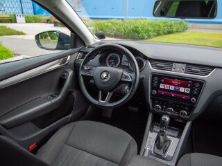 Skoda Octavia Luxury 2.0 140кВ