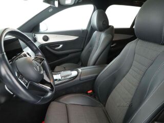 Mercedes-Benz E 200 T Modell facelift Night paket 118kW