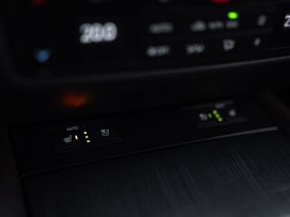 Lexus GS 300h 2.5 133kW