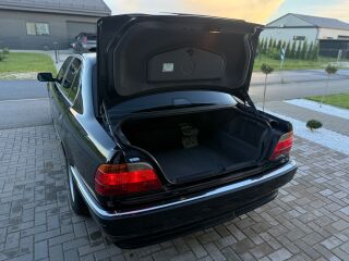 BMW 728 E38 FACELIFT 2.8 i M52 142kW