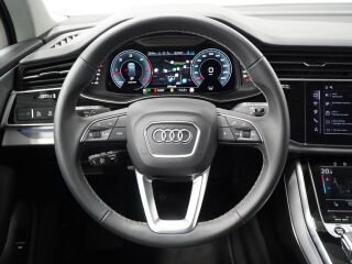 Audi Q7 S line Quattro 3.0 210kW