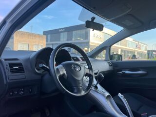 Toyota Auris 1.6 R4 91kW