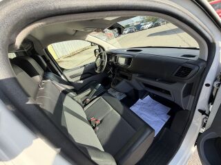 Peugeot Expert PLUS L2 PRO 3-IK 1.5 R4 BLUE HDI 115 88kW