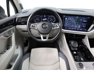Volkswagen Touareg 4Motion 3.0 210кВ