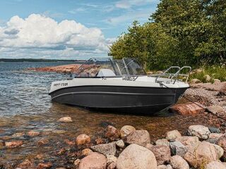 AMT 175BRF + YAMAHA F70AETL 52kW