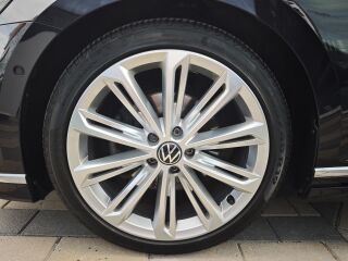 Volkswagen Passat R-Line 2.0 110kW