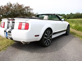 Ford Mustang 4.0 157кВ