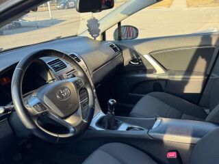 Toyota Avensis 2.0 91кВ