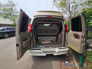 Chevrolet Express 1500 Explorer Limited SE Conversion Van 5.3 V8 310hp