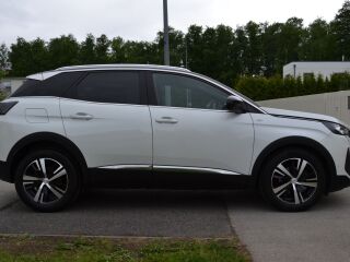 Peugeot 3008 GT LINE 1.5 96kW