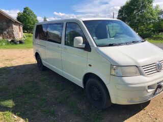 Volkswagen Caravelle 1.9 75кВ