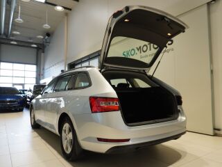 Skoda Superb COMBI ACTIVE PLUS 1.4 TSI 110kW