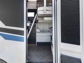 Mobilvetta KEA KOMPAKT 55 - TRUMA DIESEL - LiFePo4 - SOLAR 2.2 R4 MULTIJET 3  EURO 6E 103kW