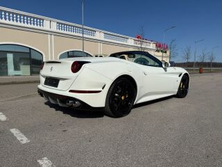 Ferrari California T er 3.9 V8 412kW