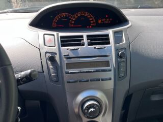 Toyota Yaris 1.3 73kW