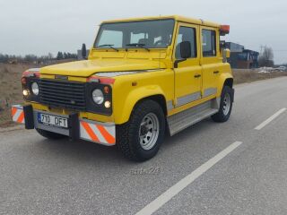 Land Rover Defender 110 2.5 90kW