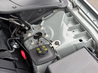 Jaguar XJ8 4.2 V8 219kW