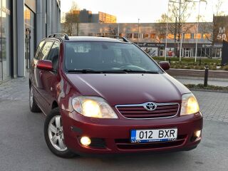 Toyota Corolla Elegance 1.4 66kW