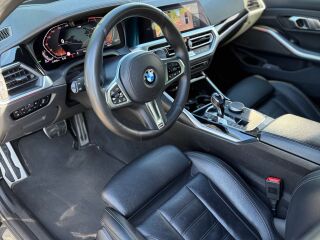 BMW 320 d xDrive M-Pakett 2.0 140kW