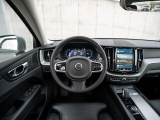 Volvo XC60 B4 Mild-Hybrid Ultimate Bright 2.0 145kW