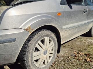 Ford Fusion 1.4 59kW