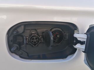 Mitsubishi Outlander Instyle 4WD 2.4 PHEV 165kW
