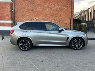 BMW X5 M 4.4 V8 423кВ