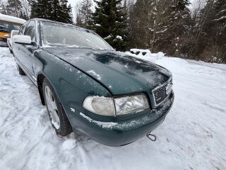 Audi A8 4.2 220kW