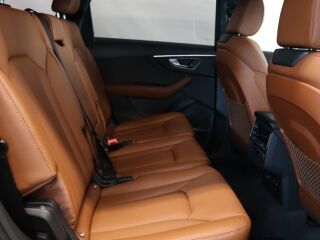 Audi Q7 SUV S line 55 TFSI e quattro 3.0 250kW