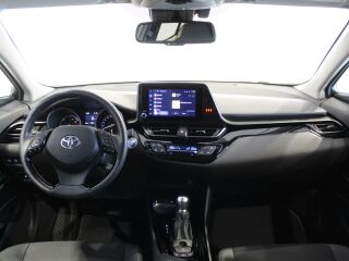 Toyota C-HR Style 1.8 72кВ