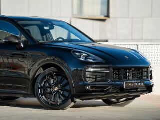 Porsche Cayenne Turbo GT Lightweight Package Carbon 4.0 471kW