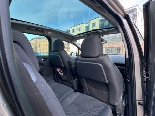 Peugeot 5008 1.6 84кВ