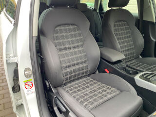 Audi A4 Comfortline 2.0 TDI 105kW