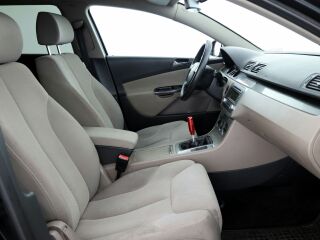 Volkswagen Passat Comfortline 2.0 110kW